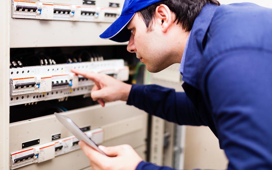 cherche électricien pas cher Sarcelles